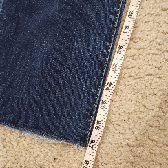 Old Navy Jeans - Picture 6 of 6